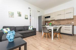 Eleven Holidays Home