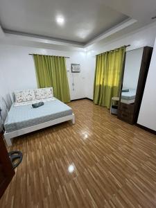 Yenas Inn