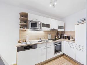 Apartment Adria Villa Top 6 by Cosy Homes