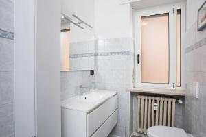 20min Walk or 2min Drive to Veronafiere
