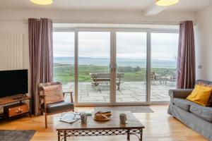 3 Bed in Pwllheli oc-bow77