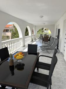 LOJAN Apartments