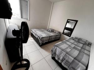Vista Mar, 1 Dorm, Sacada Gourmet com churrasqueira, wi fi ,garagem, 6 hospedes, enfrente ao Mar