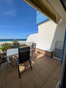 182 Livingtarifa Famara