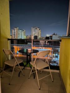 B&V Central Apartment Skopje BUS&Train free parking