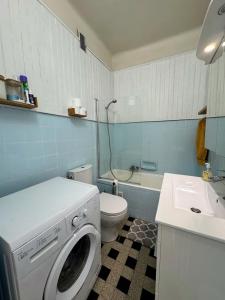Large studio with sea view