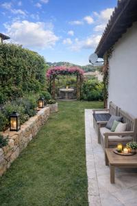 5BR villa with pool - steps to Puntaldia beach