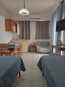 Melani Apartments