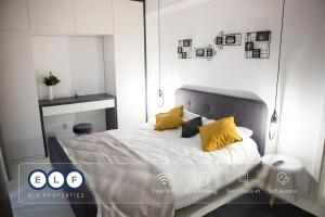 Elf Crib 4 Full Villa - 3 Flats 9 Guests - Groups