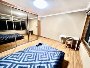 Spacious Queen Room with AC & Heating - A8