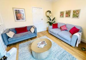 Hip Hideaway in the trendiest part of Town