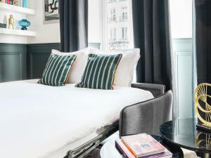 LivinParis - Luxury AC 4 Bedrooms Le Marais I