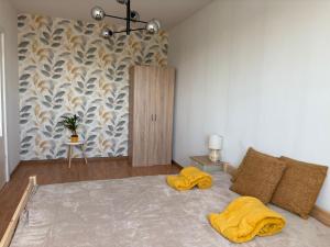 Park & Sea Sunny Apartment