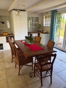 Latelier au jardin