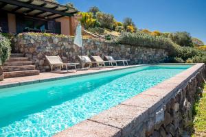 Fantastica Villa con piscina e vista mare img10