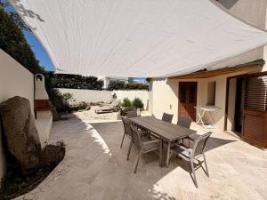 Le Maree Apartments