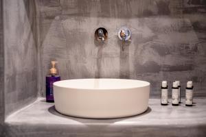 Sweet nectar villa at Pyrgos with heated jacuzzi