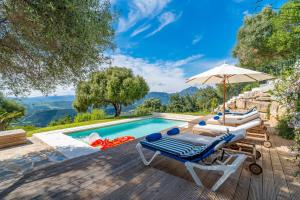 Cubos Finca Juan Benitez Santa Cruz