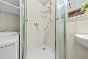 AC 1 room apartment with balcony, Rustaveliho Rača