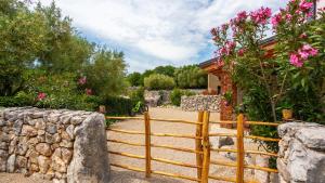 Holiday Home Casa Verde Oliva Residence by Villas