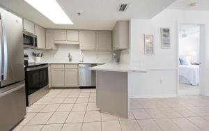 Phoenix V 415 condo