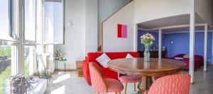 Charming Loft near Colosseum and Termini Station - Parking included