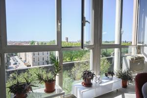 Charming Loft near Colosseum and Termini Station - Parking included