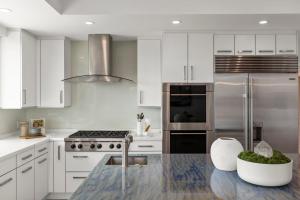 Whale Watch Paradise