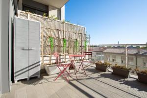 I-Host Apartment - Quintiliano 7