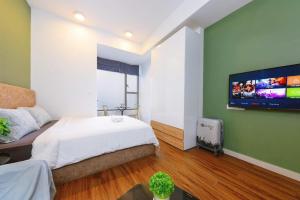 Apartment Luxury Center HCM City with Infinity Pool