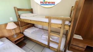 Golden Dolphin GrandHotel - com roupas de cama e banho - Piscinas 24h, próx ao Water Park, Hotel Prive, Boulevard, Riviera - HotFérias