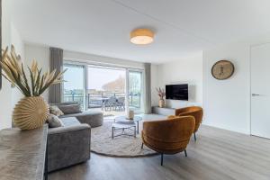 Beachfront holiday home No. 20 Vista Mar