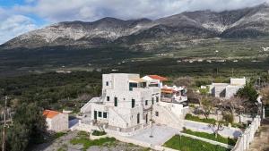 Mani Tsopakas Residences Avli studio