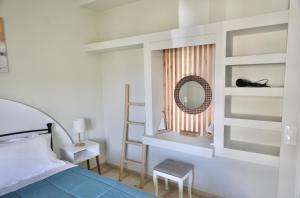 Adrianas Summer House