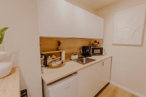 Ivory Glow Studio - Central Location