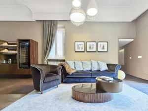 Luxurious 3-Bedroom Apartment in the Heart of Roma