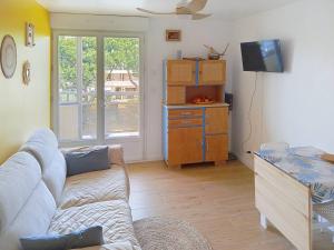 T2 avec Loggia à La Favière - 5 Pers. + Parking - FR-1-610-124