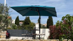 Villa 5 étoiles avec piscine chauffée, pétanque et plage à 850 m