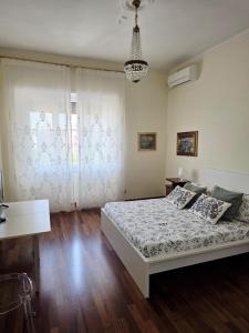 Elegant Apartment in City Center