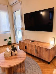Athenian Apartment 1