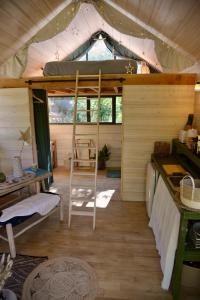 Nid Perché Lodge - Les Cabanes de Provence