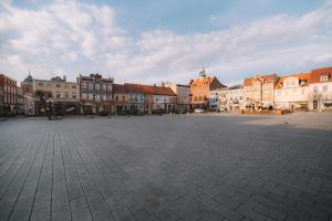 Modern Studio Warszawska w historycznej kamienicy