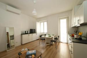 M4 Tolstoj Bilocale Moderno a 50m dalla Metro