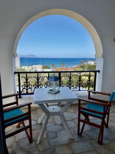 Natasa studios Kythera