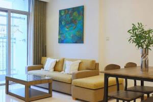 Landmark Golden Bay Apartment