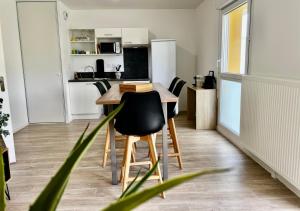 Balcon secret - T3 neuf calme, balcon, parking, proche autoroute