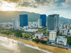Sunny Sea View Apartment - FLC Sea Tower Quy Nhon