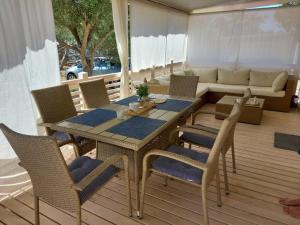 Regina Mobile Home 3 Bedrooms, 100m to Beach, Family Friendly