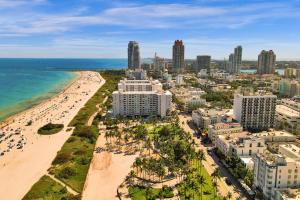 Modern 1BR Apartment Walk to Beach South Beach Gem 201