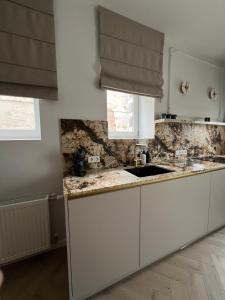 Meridian View Old Town Apartments